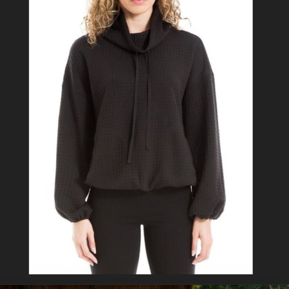 NWT Black Waffle Knit Funnel Cowl Neck Pullover Long Sleeve Size 1X - Picture 1 of 7